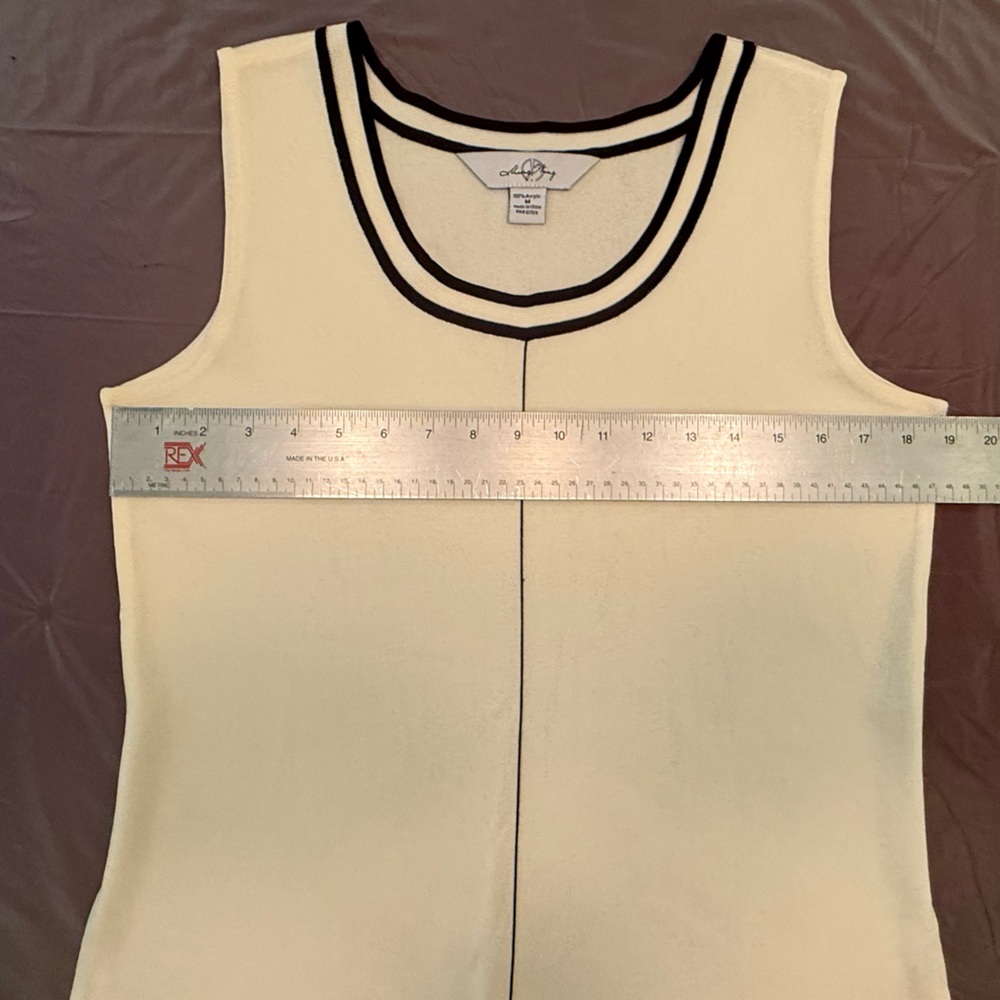 Ming Wang 2 Piece Cream/Black Knit Jacket/Tank Sweater Set Size Medium MSRP $595 - Picture 14 of 14